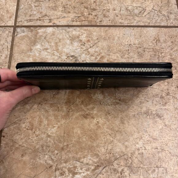 Michael Kors Studded Black Leather Zip Around Wallet 8x4x1 - Picture 3 of 8